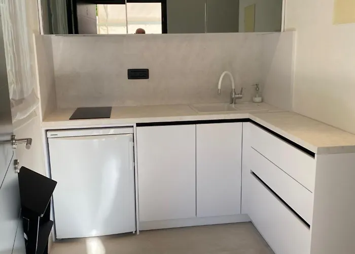 Apartment & Bianca