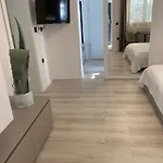 Apartment & Bianca *