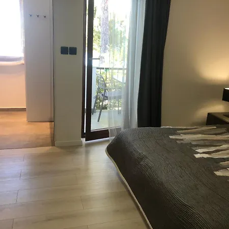 Apartment & Bianca