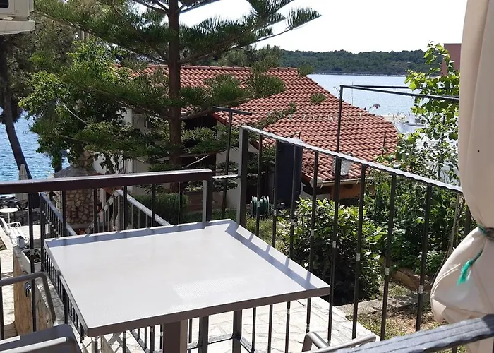 & Bianca Apartmán